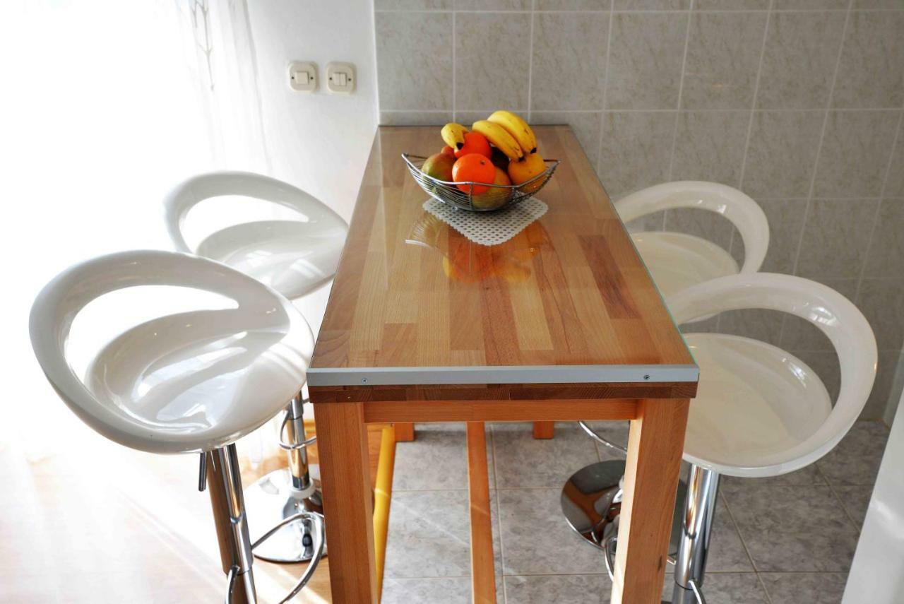 Apartmani Dora Муртер Екстериор снимка