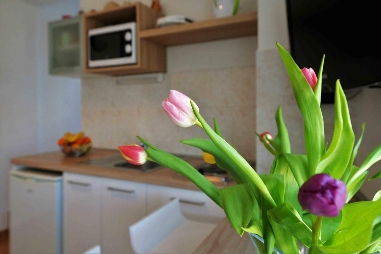 Apartmani Dora Муртер Екстериор снимка