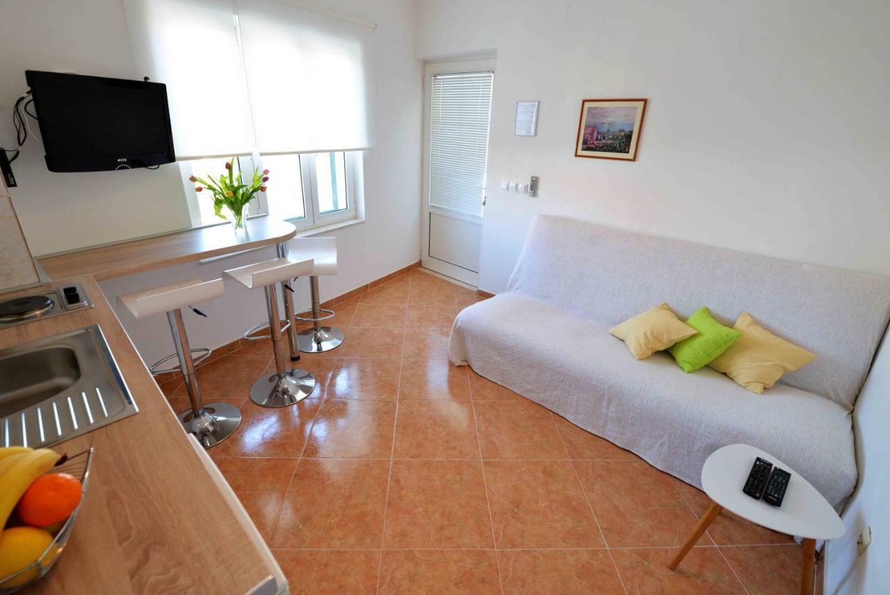 Apartmani Dora Муртер Екстериор снимка