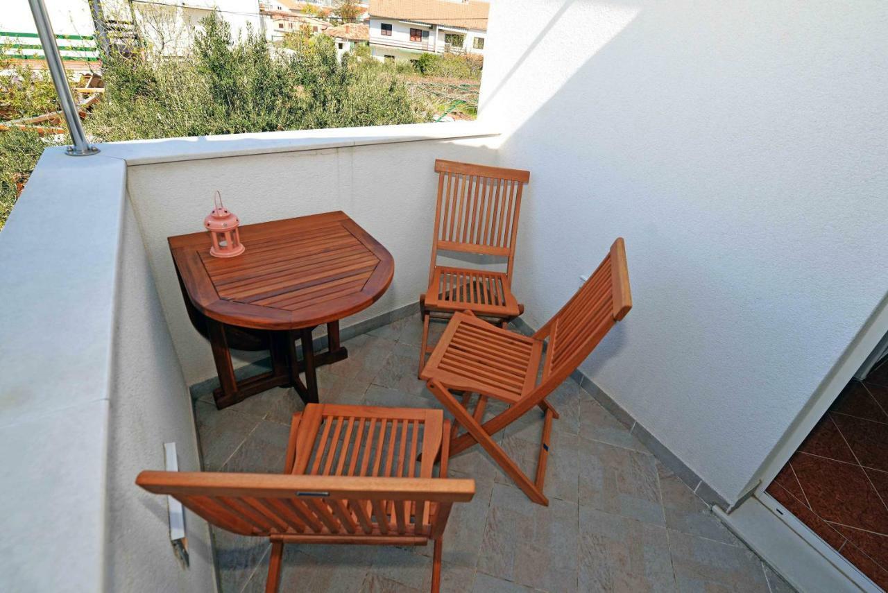 Apartmani Dora Муртер Екстериор снимка